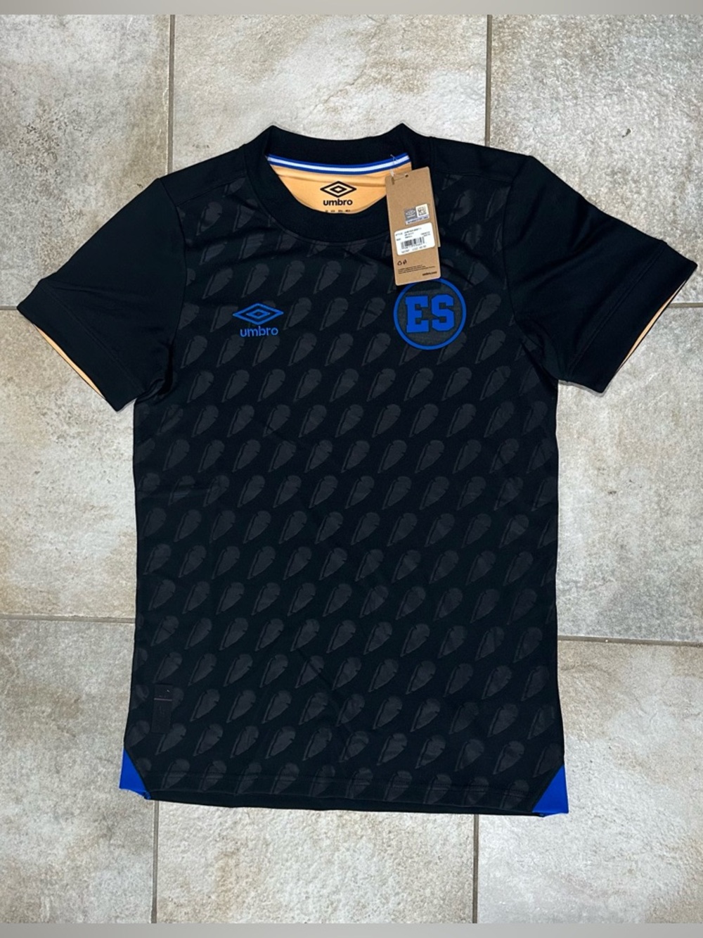 Umbro Men’s Black Shirt with Blue Accents